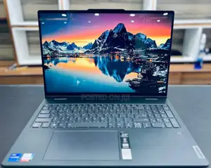 New Laptop Lenovo Yoga 7i 16GB Intel Core I7 SSD 512GB