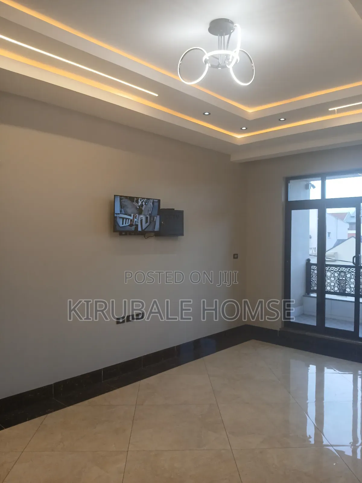 14bdrm Villa in Bole for rent