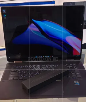 New Laptop HP Spectre X360 16GB Intel Core i7 SSD 1T