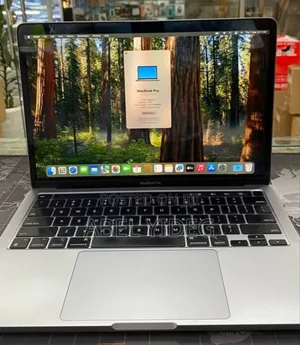 New Laptop Apple MacBook Pro 2020 M1 8GB Apple M1 SSD 256GB