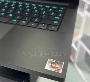 New Laptop Razer Blade 16GB AMD Ryzen 9 SSD 1T