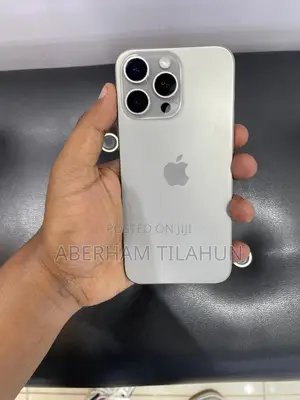 Apple iPhone 15 Pro Max 256 GB Silver