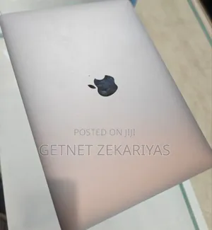 New Laptop Apple MacBook Pro 2022 M2 8GB Apple M2 SSD 256GB