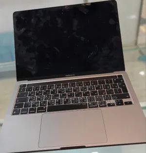 New Laptop Apple MacBook Pro 2022 M2 8GB Apple M2 SSD 256GB