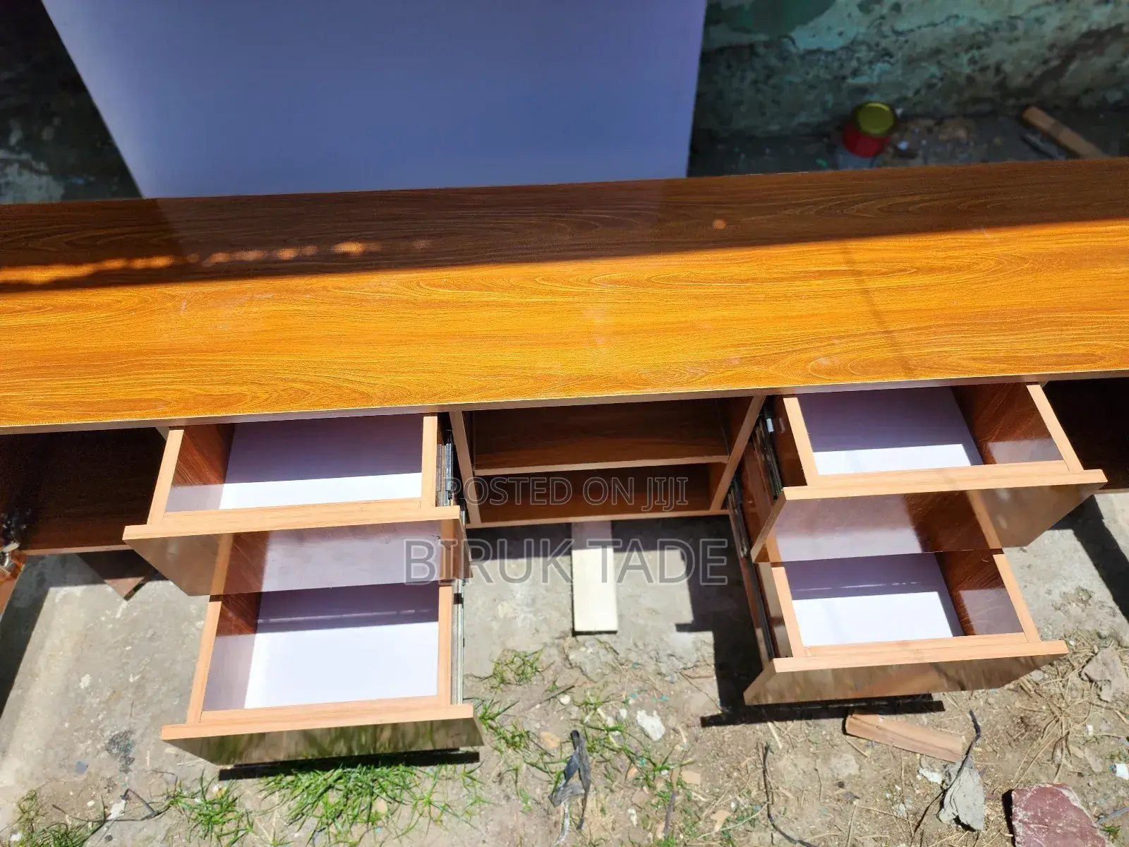 Tv Stand 2 Meter