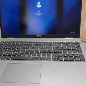 New Laptop Dell 16GB Intel Core i7 SSD 512GB