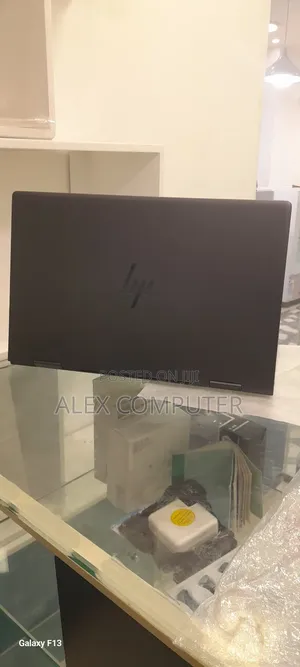 New Laptop HP Envy X360 16GB AMD Ryzen 7 SSD 512GB