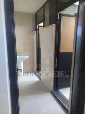 Complex Apartiment Rent for Spa Training, Insurance and Othe