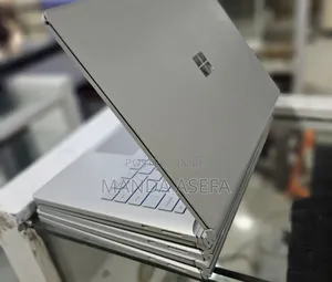 New Laptop Microsoft Surface Book 3 16GB Intel Core I7 SSD 256GB