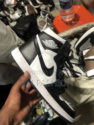 High Jordan 1 Panda