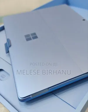 New Microsoft Surface Pro 11th Edition, a Copilot+ PC 16GB SSD 512GB