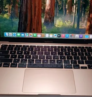 New Laptop Apple MacBook Air 2020 8GB Apple M1 SSD 256GB