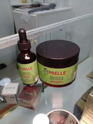 Mielle Rosemary Mint Hair Strengthining ,Repair and Thicker