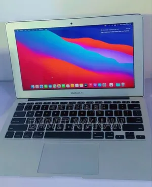 New Laptop Apple MacBook Air 2013 4GB Intel Core I5 SSD 128GB