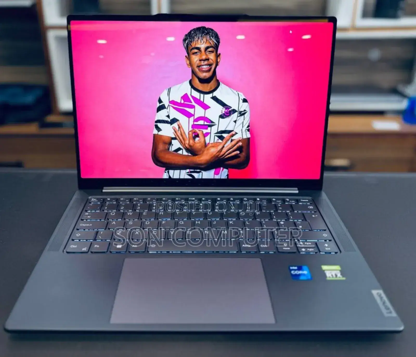 New Laptop Lenovo Yoga 2 Pro 32GB Intel Core I7 SSD 1T