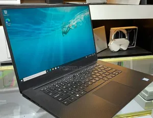 New Laptop Dell 16GB Intel Core i7 SSD 512GB