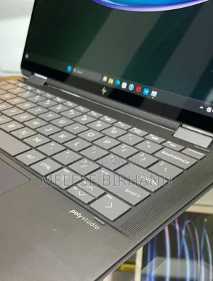 New Laptop HP Spectre 16GB Intel Core I7 SSD 1T