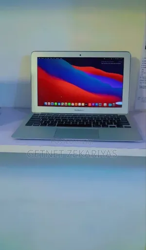New Laptop Apple MacBook Air 2013 4GB Intel Core I5 SSD 256GB