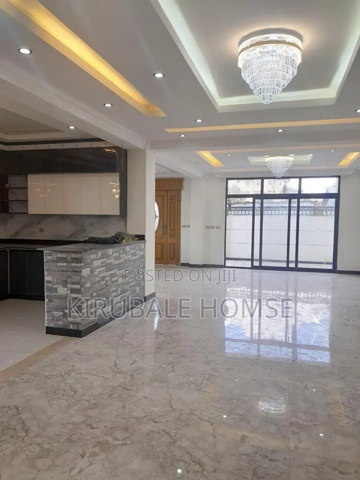 7bdrm Villa in Bole for sale