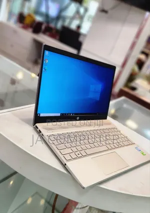New Laptop HP Pavilion 15 8GB Intel Core I7 SSD 512GB