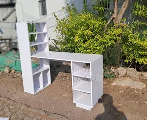 Simple Reading Table