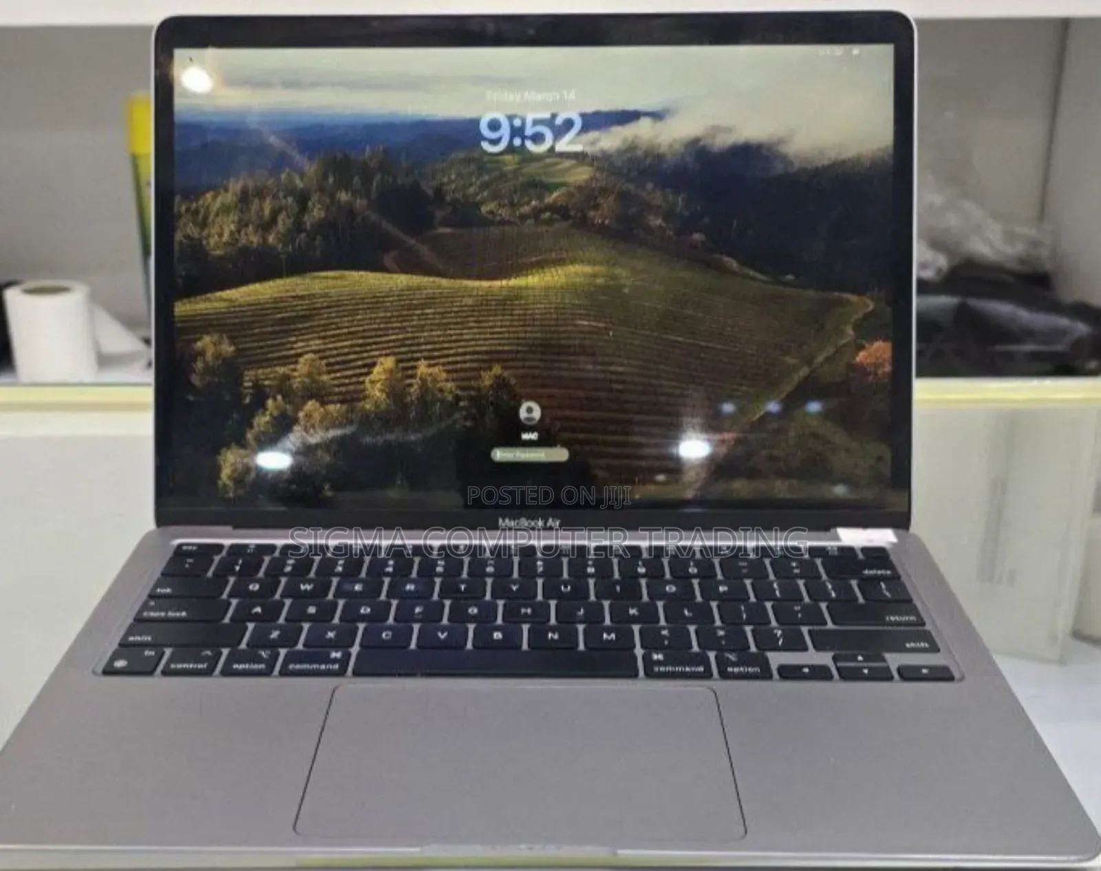 New Laptop Apple MacBook Air 2020 M1 8GB Apple M1 SSD 256GB