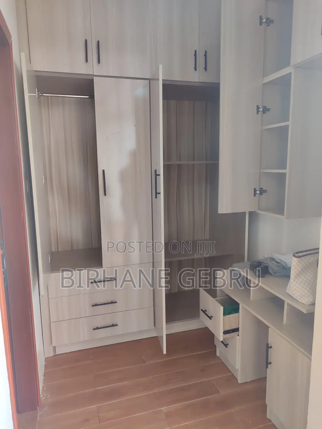 3bdrm Apartment in Real State, Bole for sale