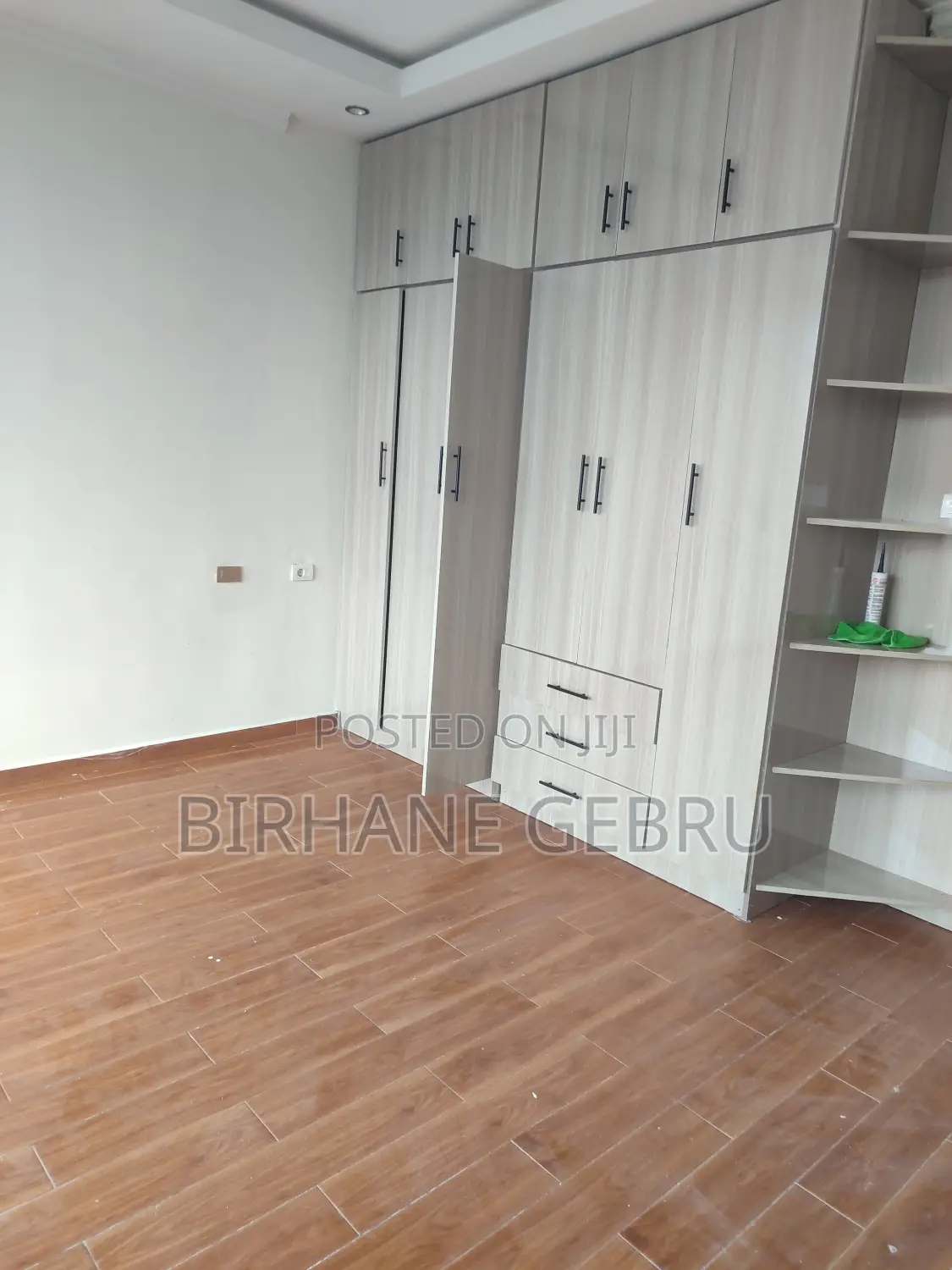 3bdrm Apartment in Real State, Bole for sale