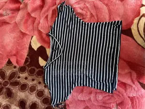 Italian Brand Bonda Used T-Shirt Small