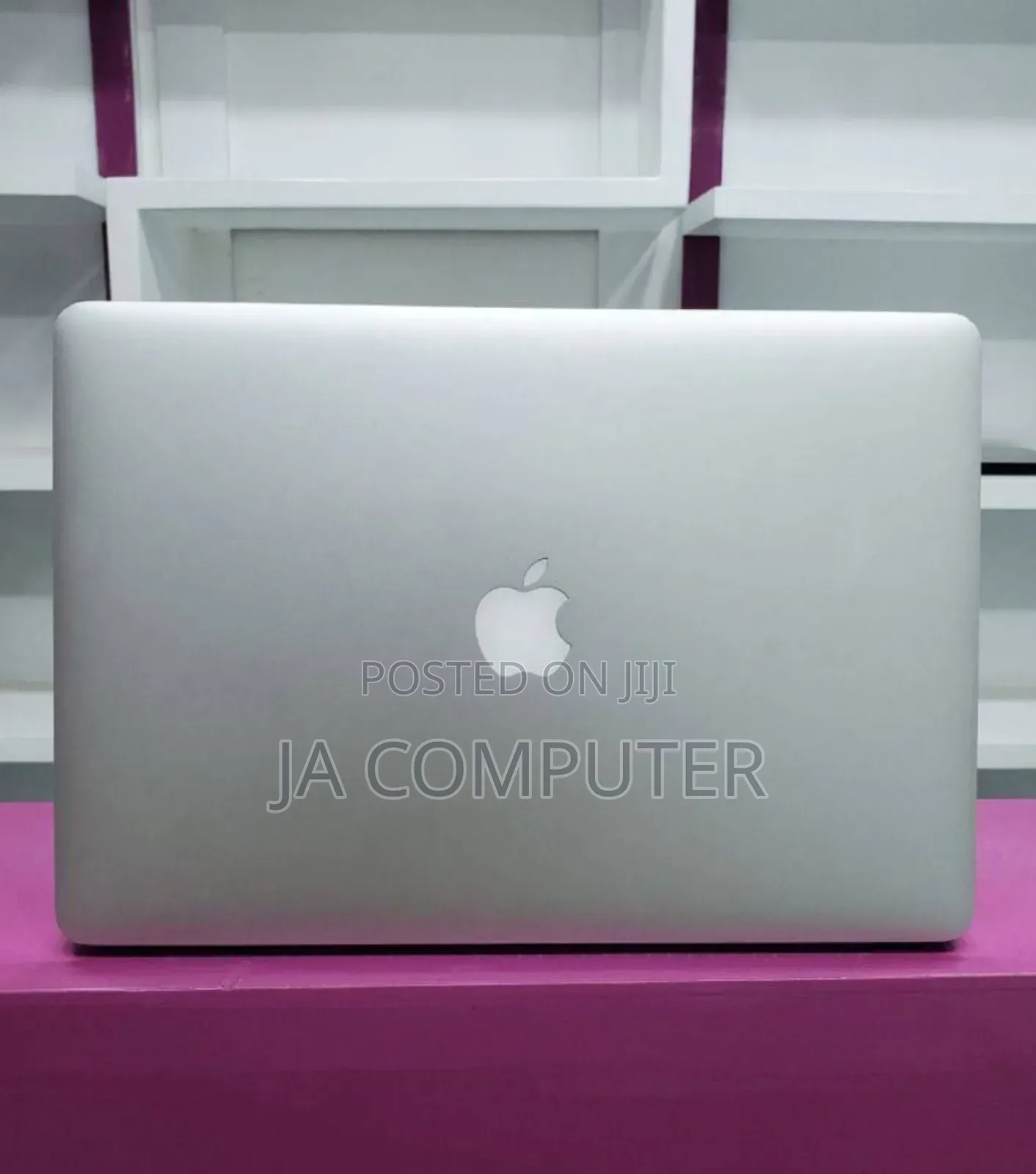 New Laptop Apple MacBook Pro 2015 16GB Intel Core I7 SSD 256GB