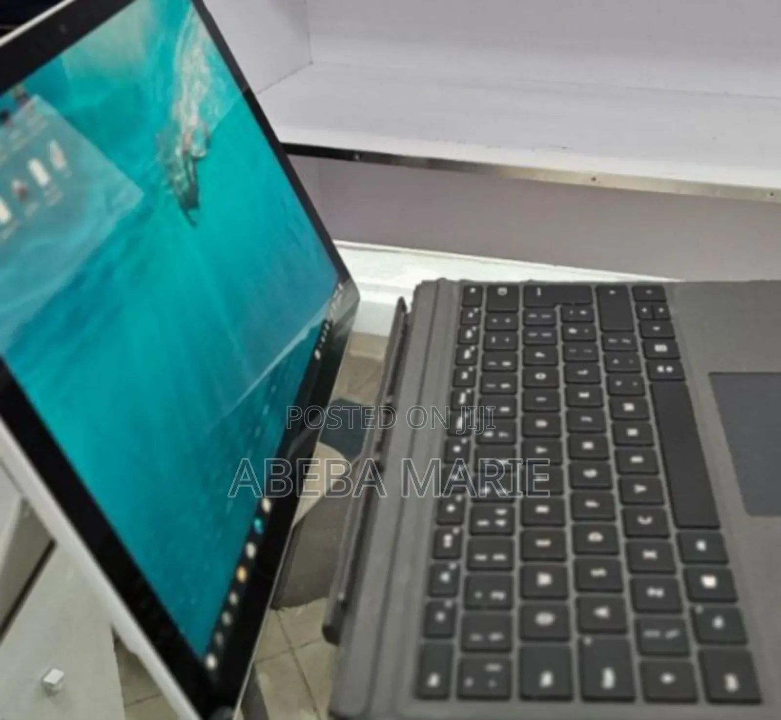 New Laptop Microsoft Surface Pro 7 8GB Intel Core I5 SSD 256GB