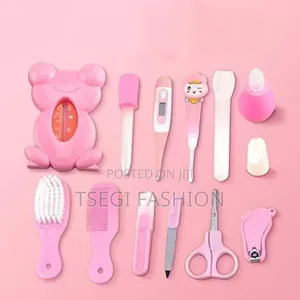 13 Pic Portable Health Care Kit