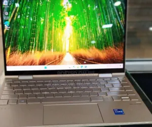 New Laptop HP Envy X360 8GB Intel Core I5 SSD 1T