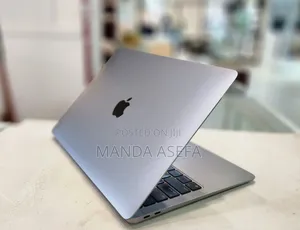 New Laptop Apple MacBook Air 2020 M1 16GB Apple M1 SSD 256GB