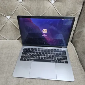 New Laptop Apple MacBook Pro 2017 16GB Intel Core I5 SSD 256GB