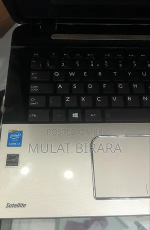 New Laptop Toshiba Satellite C850 8GB Intel Core I3 HDD 1T