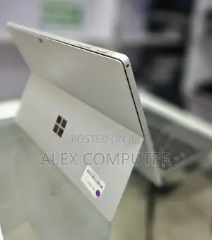 New Laptop Microsoft Surface Pro 7 8GB Intel Core I5 SSD 128GB