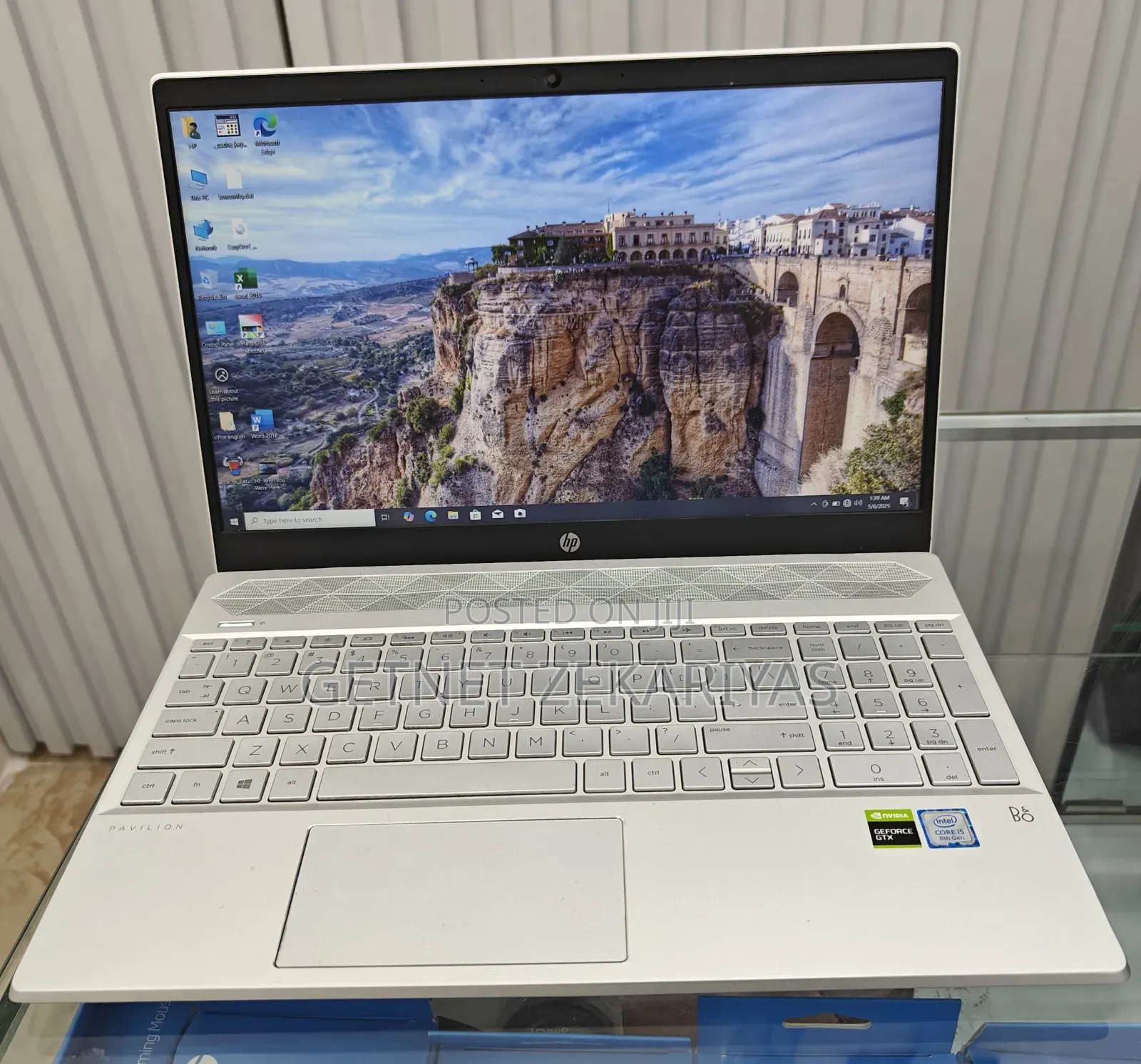 New Laptop HP Pavilion 15 16GB Intel Core I7 SSD 512GB