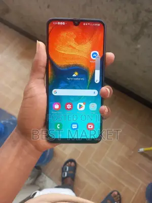 Samsung Galaxy A30 64 GB Black