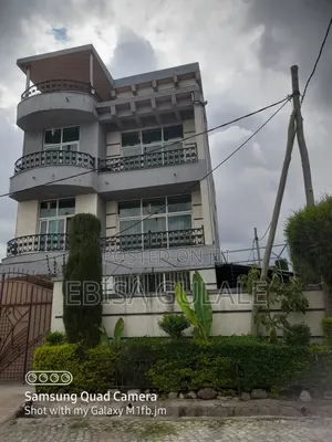 Furnished 6bdrm Apartment in Yeka for sale
