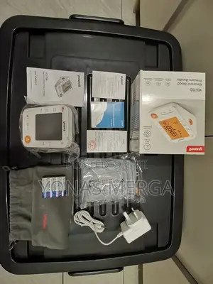 Bp Monitoring፶內bpm/9electric Powered Charger and Device Case