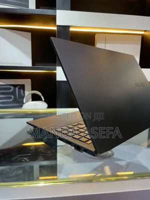 New Laptop Asus 16GB Intel Core I9 SSD 1T
