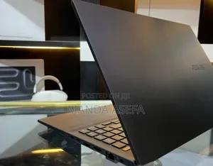 New Laptop Asus 16GB Intel Core I9 SSD 1T