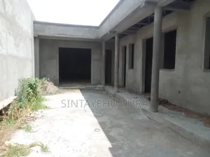 7bdrm House in Oromia-Finfinne for sale