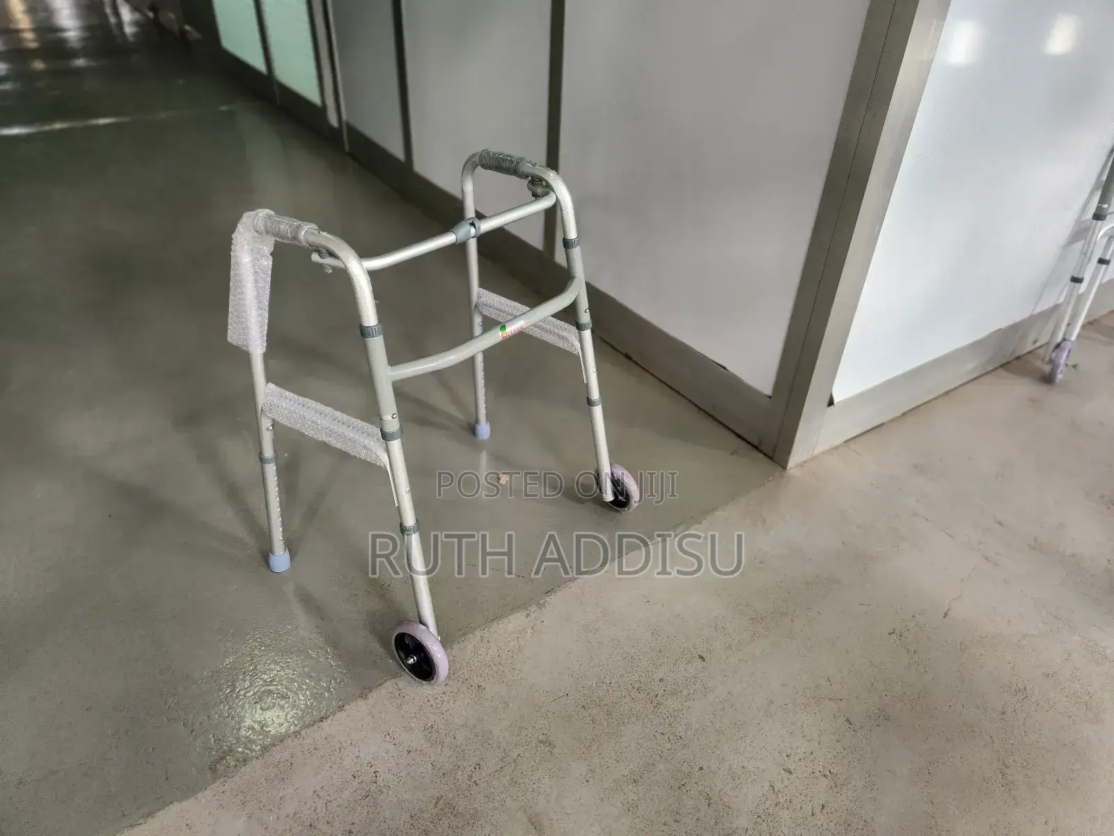 Waker3፩walker9፲walking Frame Walker3፫walkee8፲walker2፱walker