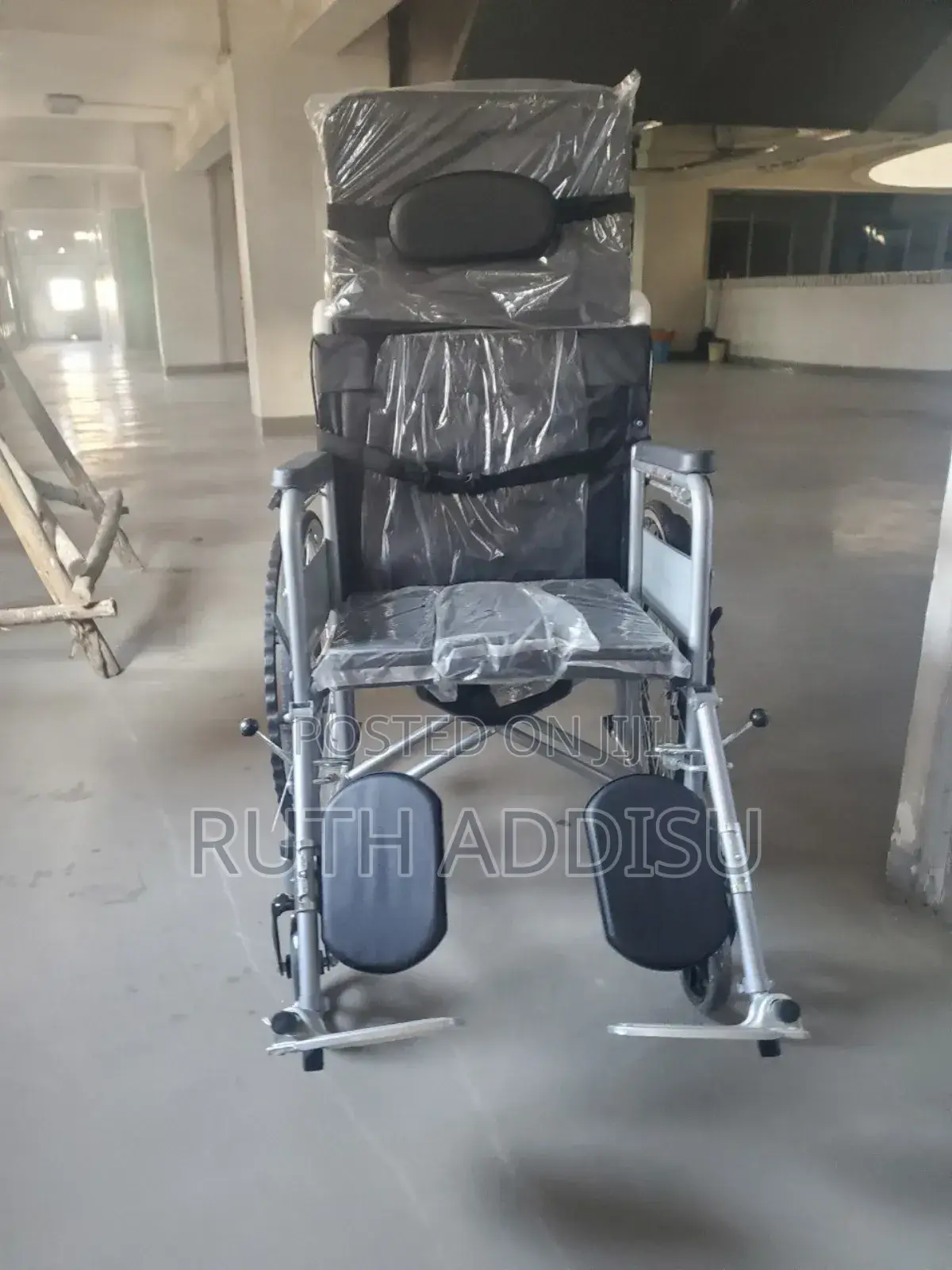 Wheelchair፬1foldable6፬wheelchair6፮wheelchair8፰wheelchair