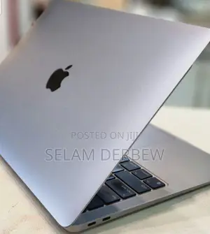 New Laptop Apple MacBook Air 16GB Apple M1 SSD 256GB