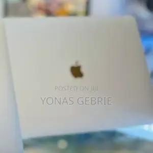 New Laptop Apple MacBook Pro 2018 32GB Intel Core i9 SSD 512GB