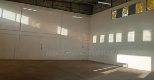 የሚከራይ መጋዘን ጎሮ አከባቢ