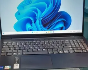 New Laptop Lenovo Flex 5 12GB Intel Core I7 SSD 512GB